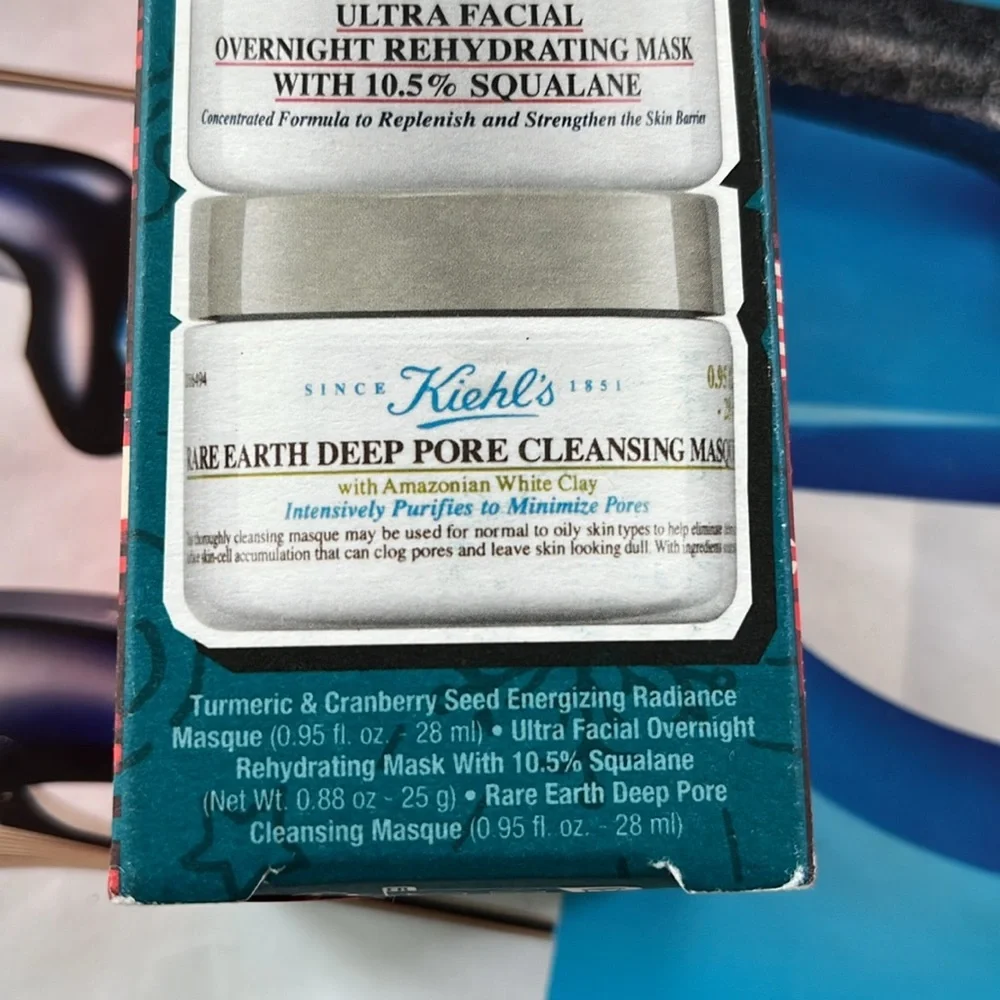Kiehl's Merry Masking Set Hydrating Brightening & Pore Purifying Minimizing Mask